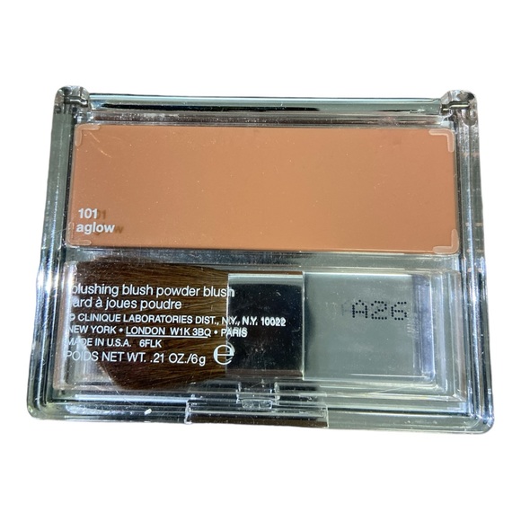 CLINIQUE  Blushing Blush Powder Blush #101 Available only - Picture 6 of 6